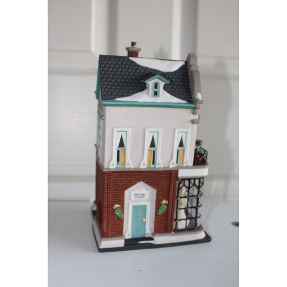 Dept 56 Christmas in the City - The Wedding Gallery - Picture 4 of 8